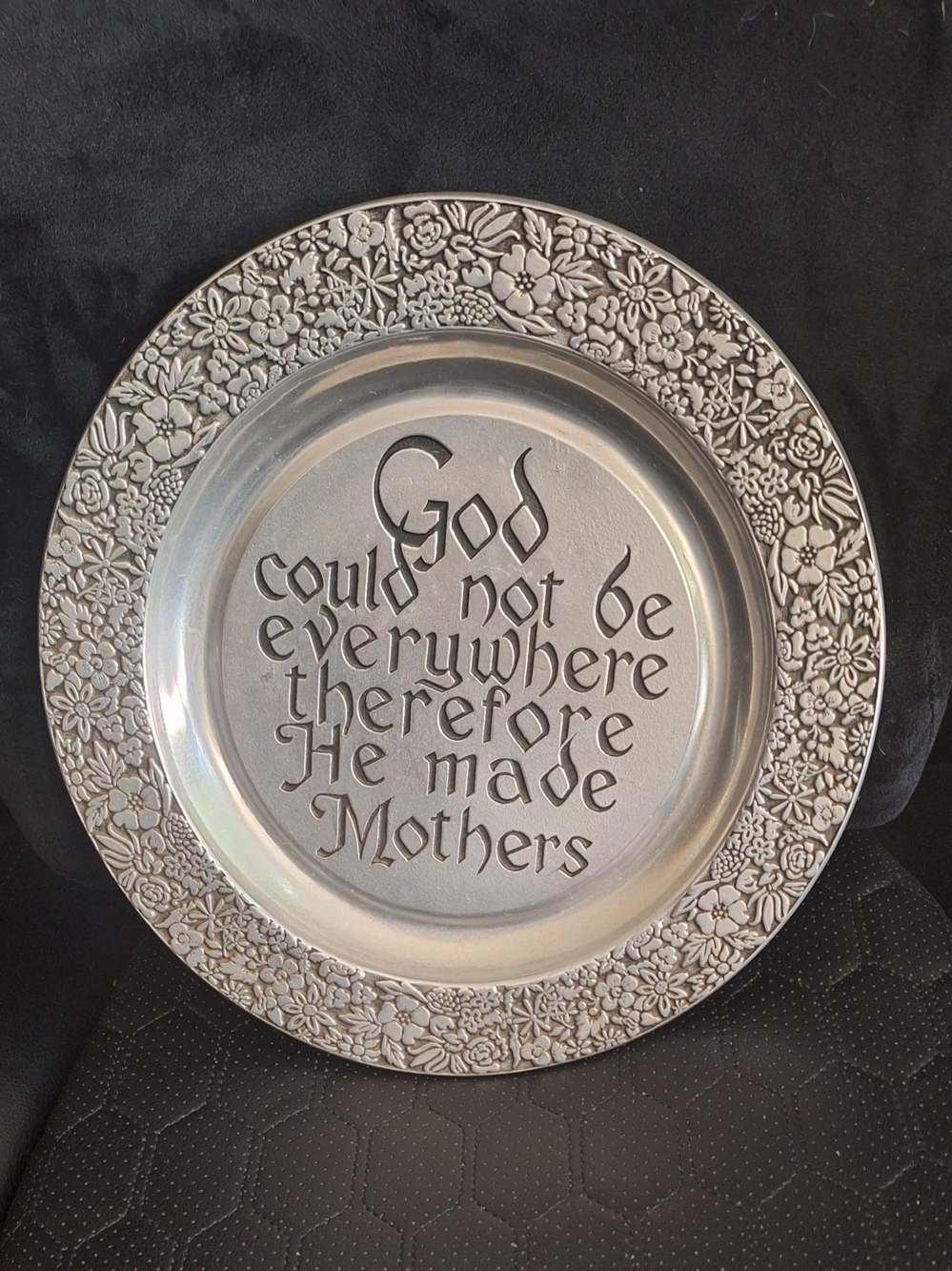 Wilton Armetale  Mothers Plate Floral Silvertone  Plate